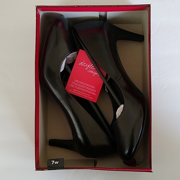 Dexflex Comfort Karma Round Toe Black Pumps WIDE Size 5.5 W - Picture 5 of 5